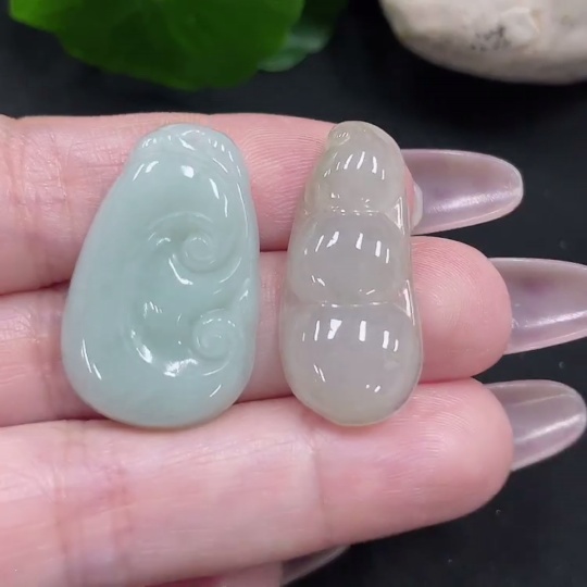 F35082652 Jadeite Fudo/Ruyi Pendant