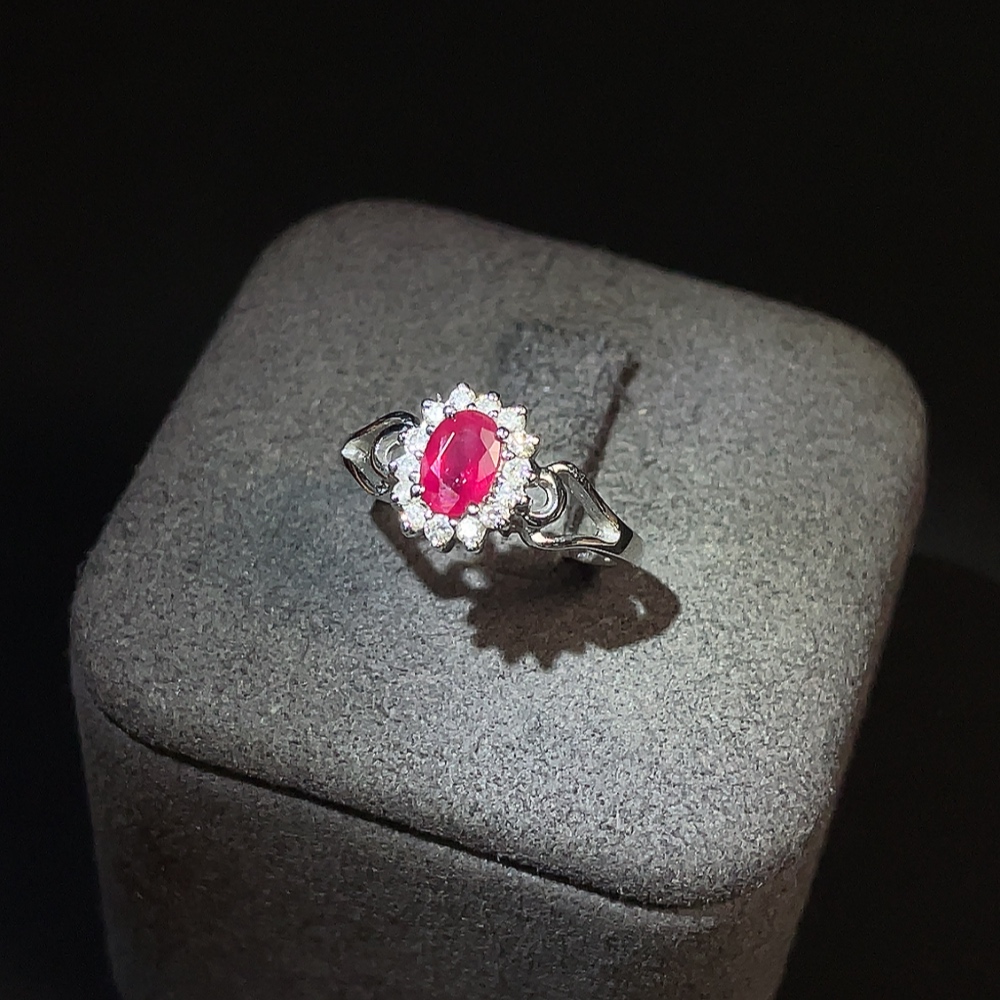 C22514515 18K Gold Ruby Ring, Total Weight Approx. 2.55g, Size 11