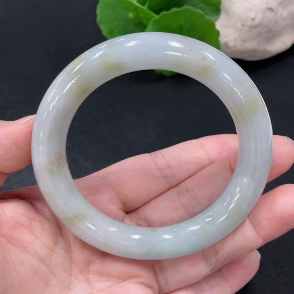 F31674663 Jadeite Round Bangle Bracelet Size 57.3 Total Weight Approx. 74.5g