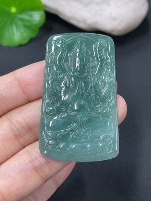 F41934855 翡翠挂件千手观音 货品总约重11.5g