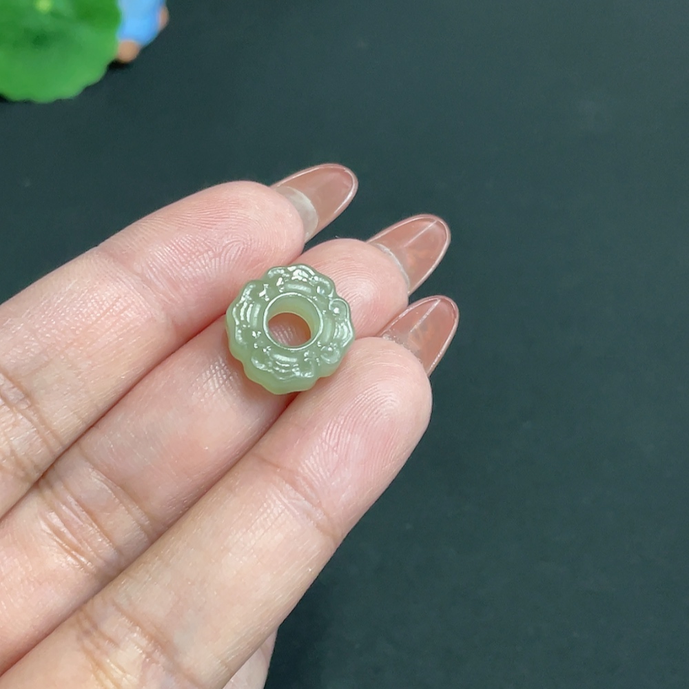 H35100217 Hetian Jade Pendant - Archaistic Ring, Total Weight: Approx. 1.8g
