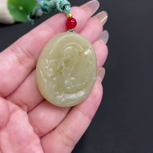 H32766869 Hetian Jade Pendant, Crane, Total Weight Approx. [with rope] 30.5g