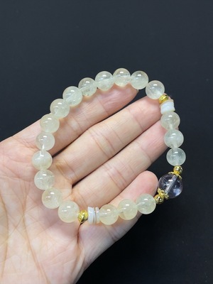 C46535538 水晶手串 可见有机物 配石考虑非天然 非金 货品总重约17.52g 卡8.2mm左右