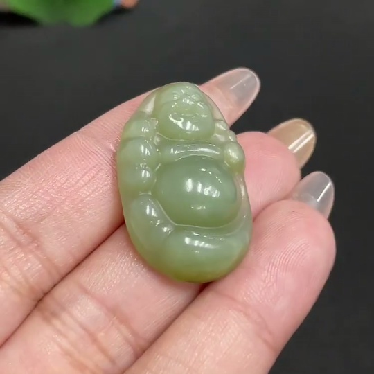 H32699776 Hetian Jade Pendant - Buddha, Total Weight Approx. 6.8g