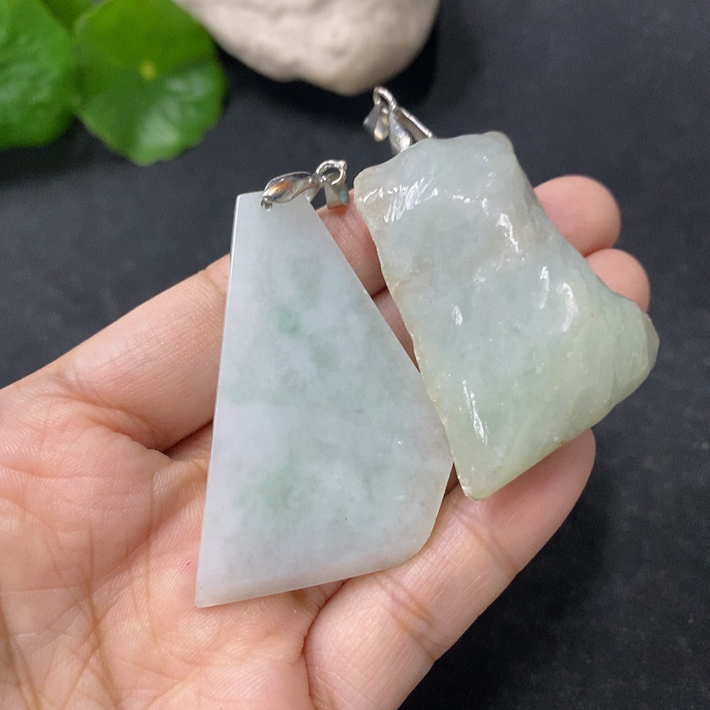 F33912931 Jadeite Pendant Sell as a Lot Non-Gold