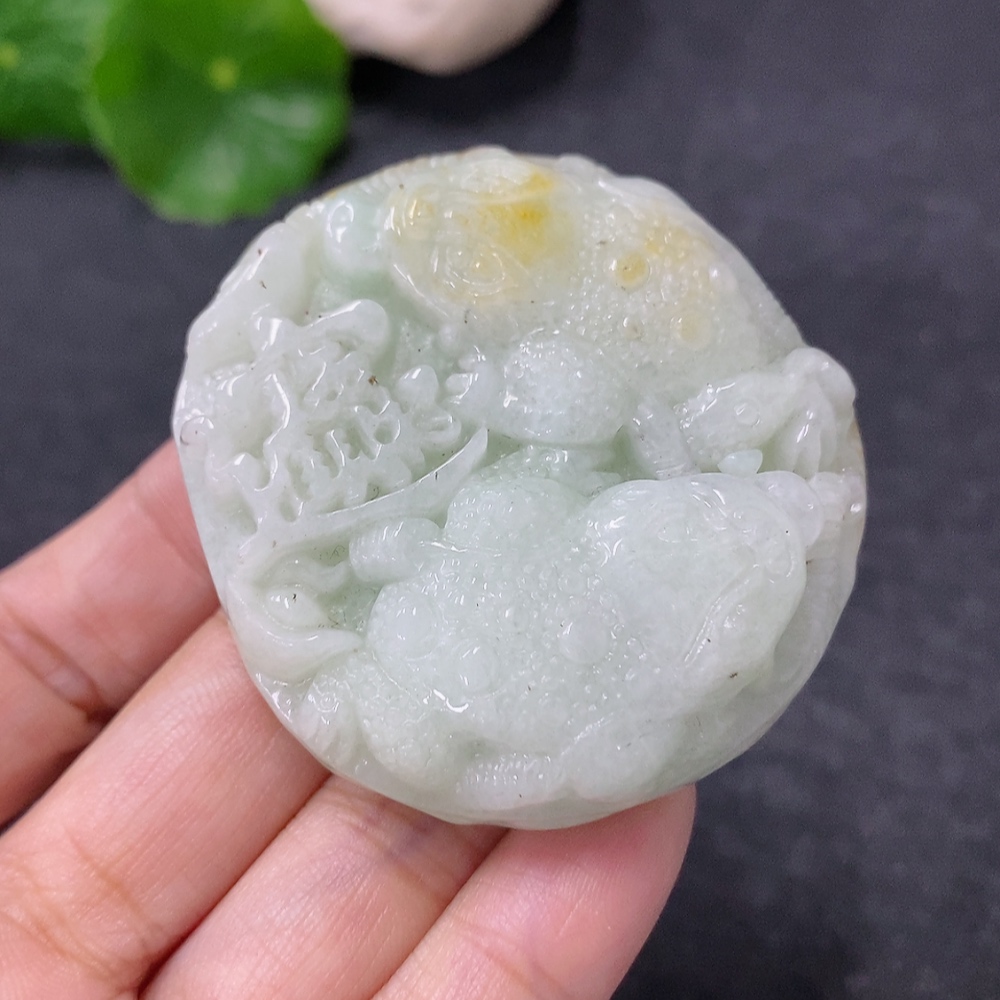 F34955013 Jadeite Pendant Golden Toad Total Product Weight Approx. 64.47g Yellow Part Color Origin Undetermined