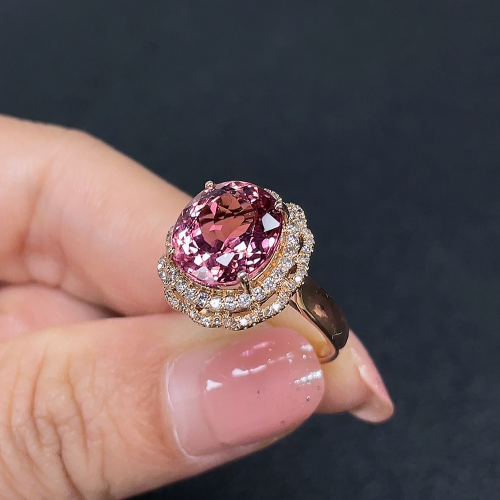 C32720444 18K Tourmaline Ring with Diamond Side Stones, Total Weight Approx. 3.78g, Size 13