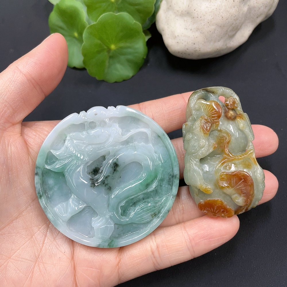 F15663428 Jadeite Pendants (Wholesale)