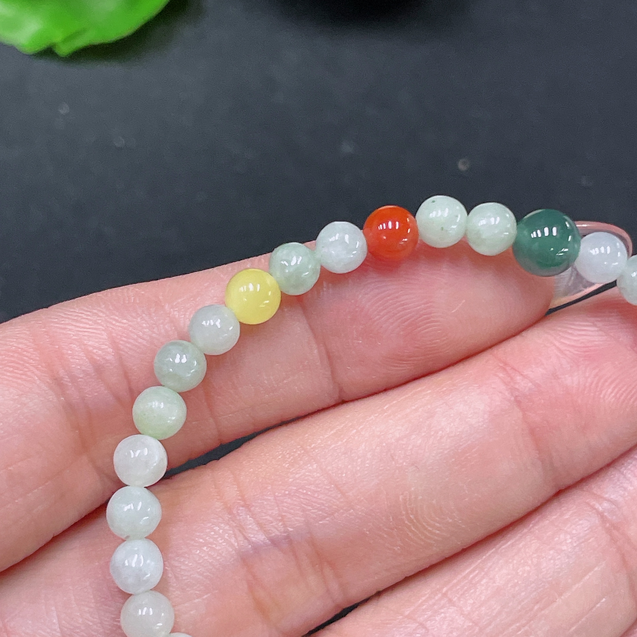 F34021360 Jadeite Bracelet Max. 5.8mm Approx. Total Weight 5.5g With Non-Grade A Beads