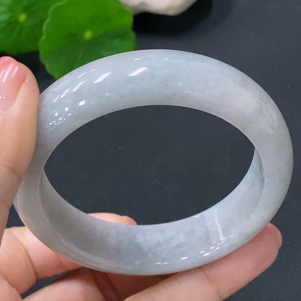 F27176335 Jadeite Circle Bracelet, Inner Diameter 52.5mm, Total Weight Approx. 61.8g