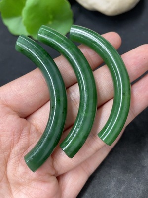 H41815373 和田玉手牌   货品总重约34.3g