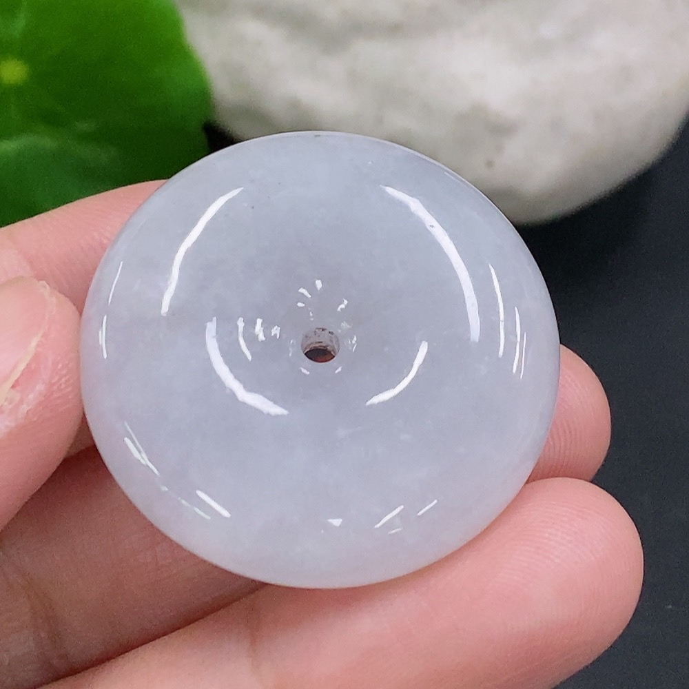 F33883159 Jadeite Peace Knot Pendant, Total Weight Approx. 19.19g