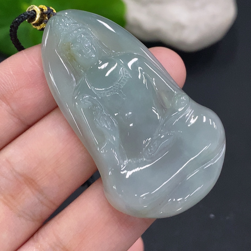 F29390611 Jadeite Guanyin Pendant with Total Weight Approximately 15.2g Including Rope