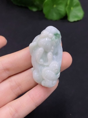 F29376252 翡翠貔貅挂件 货品总重约24.92g