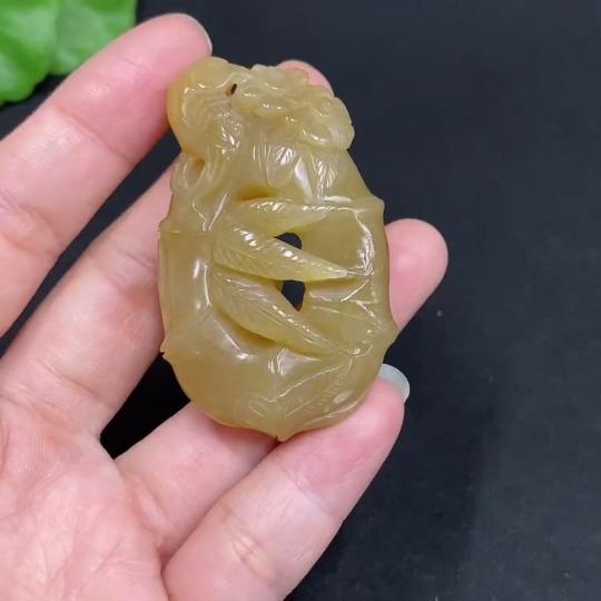 H34014808 Hetian Jade Pendant - Bamboo Announcing Peace, Total Weight Approx. 24.8g