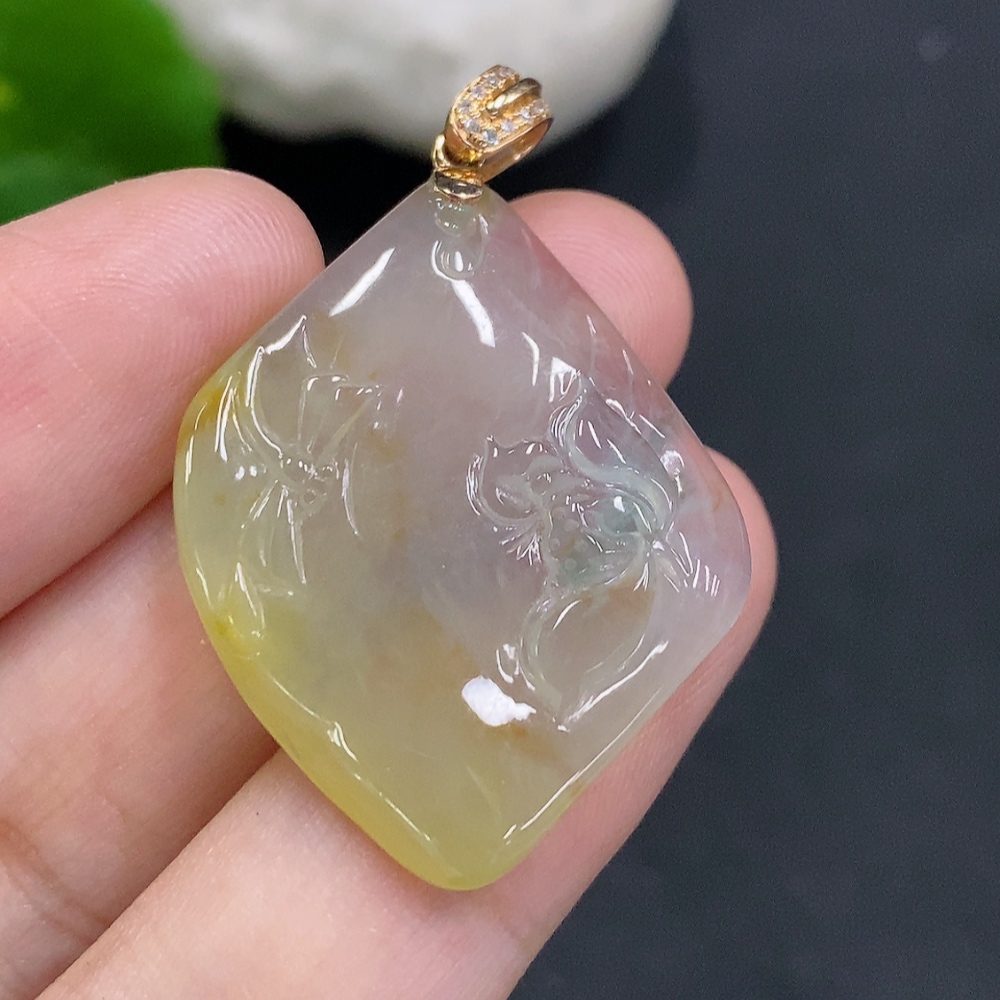 F34022100 Jadeite Flower Blossom and Wealth Pendant with 18K Gold Bail, Total Weight Approx. 6.3g (Yellow Color Origin Undetermined)