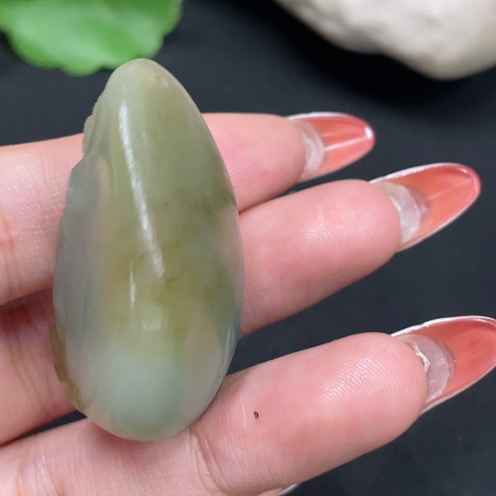 H34026157 Hetian Jade Pendant Guanyin Total Weight Approx. 27.2g