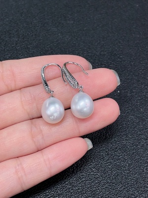 C35092010 Seawater Pearl Earrings Non-Gold Total Weight Approx. 5.42g Size 10.3mm