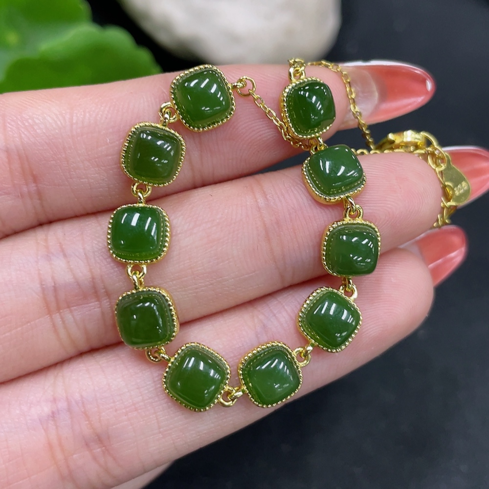 H34053170 Hetian Jade Jasper Inlaid Bracelet Non-Gold Inlaid Total Weight Approximately 5.6g