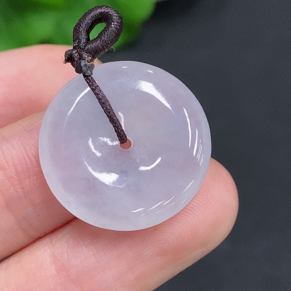 F32756344 JadeitePeace Knot Pendant