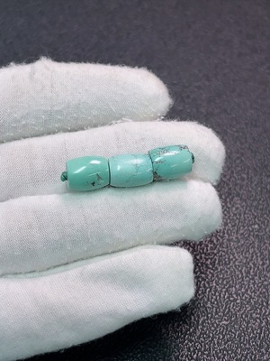 C34039370 Turquoise Jewelry with Other Mineral Components, Total Weight Approximately 4g, Size About 8mm