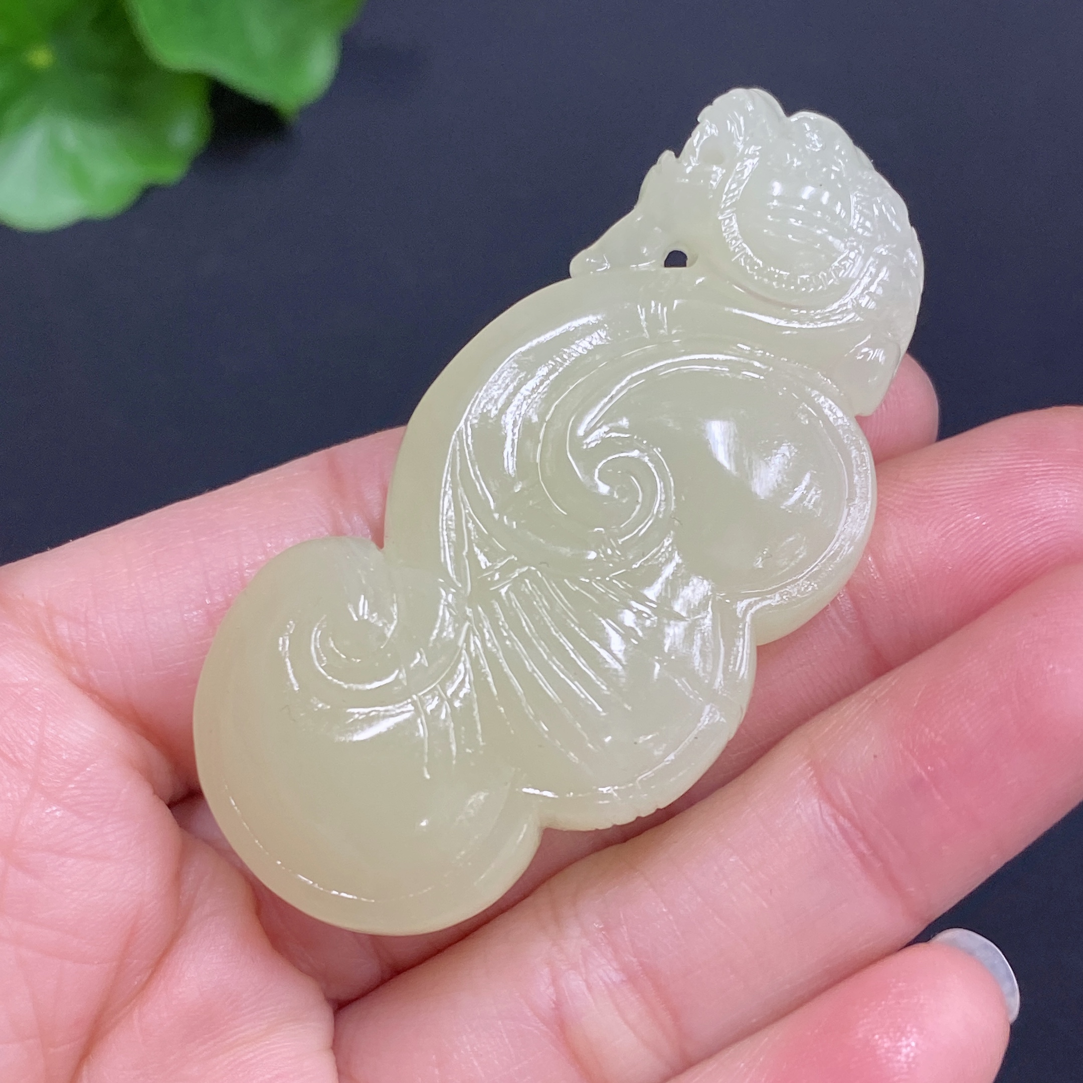 H24794727 Hetian Jade Pendant Ruyi Total weight about 30g