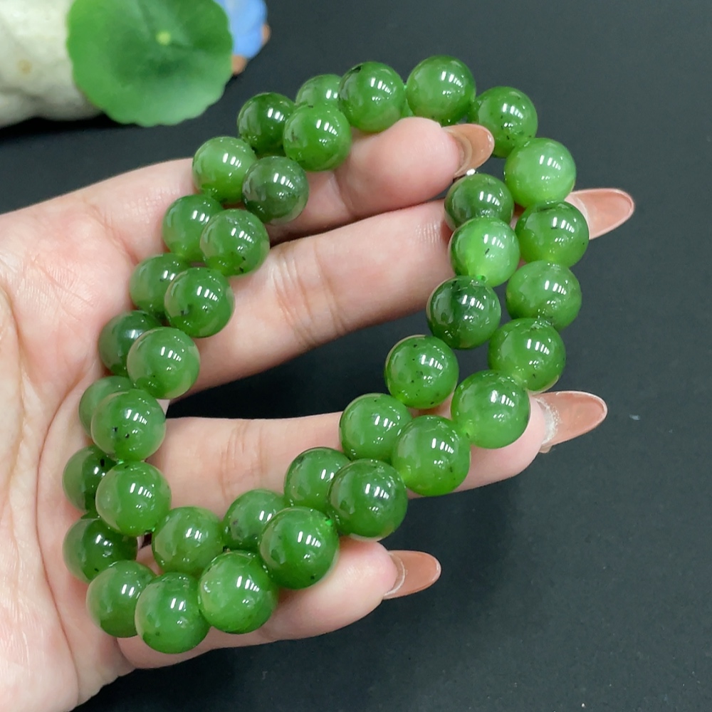 H34074018 Hetian Jade Jasper Bead Necklace, Approx. 11.3 mm, Total Weight Approx. 91.8g