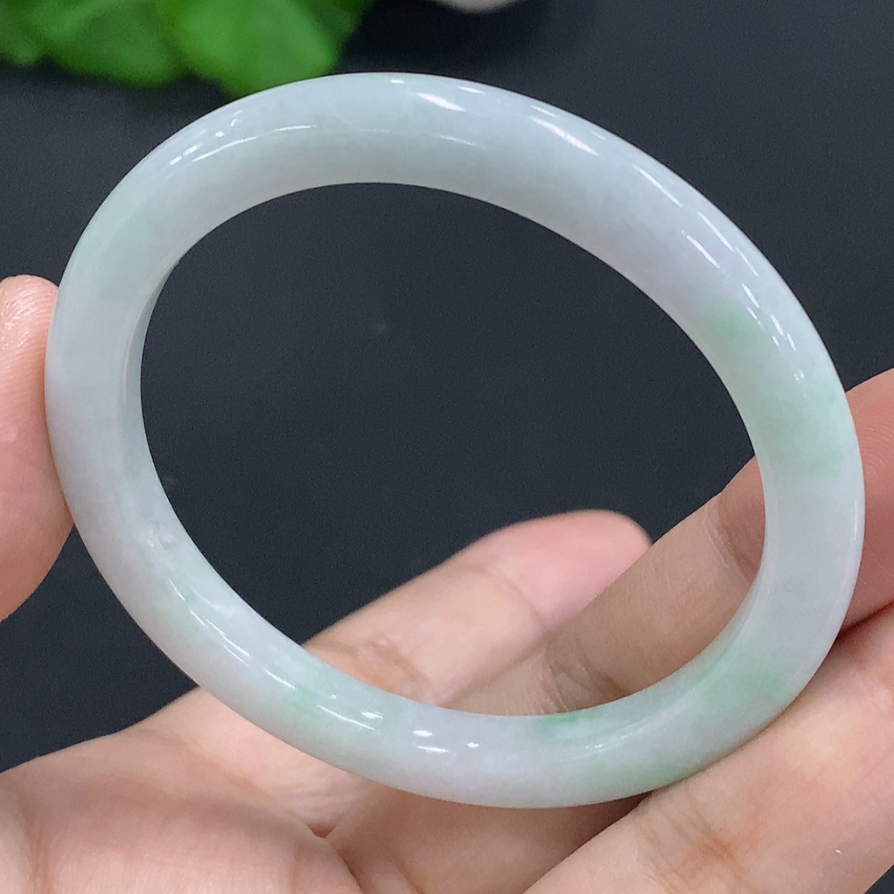 F27167229 Imperial Concubine Jadeite Bangle Size 50/47.8 Total Weight Approx. 22.6g