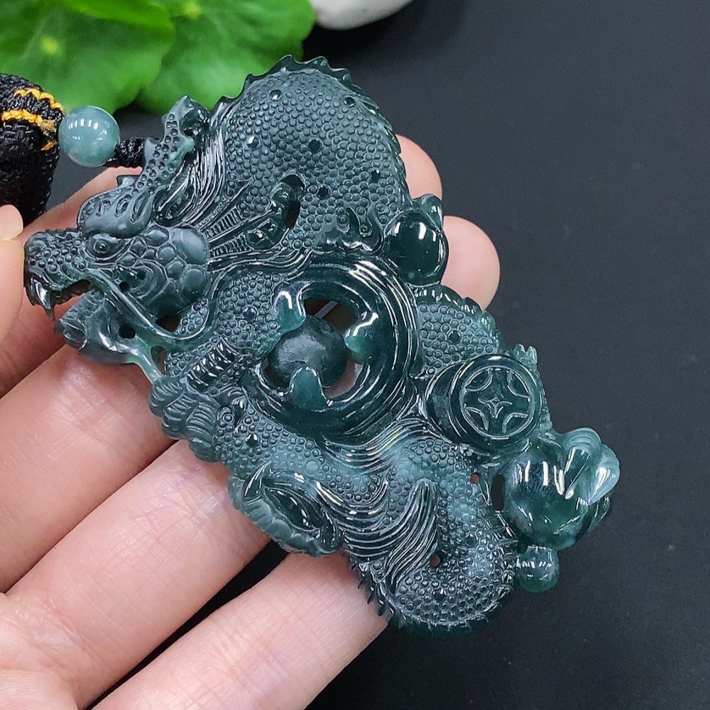 F28242368 Jadeite Dragon Soaring Worldwide Pendant