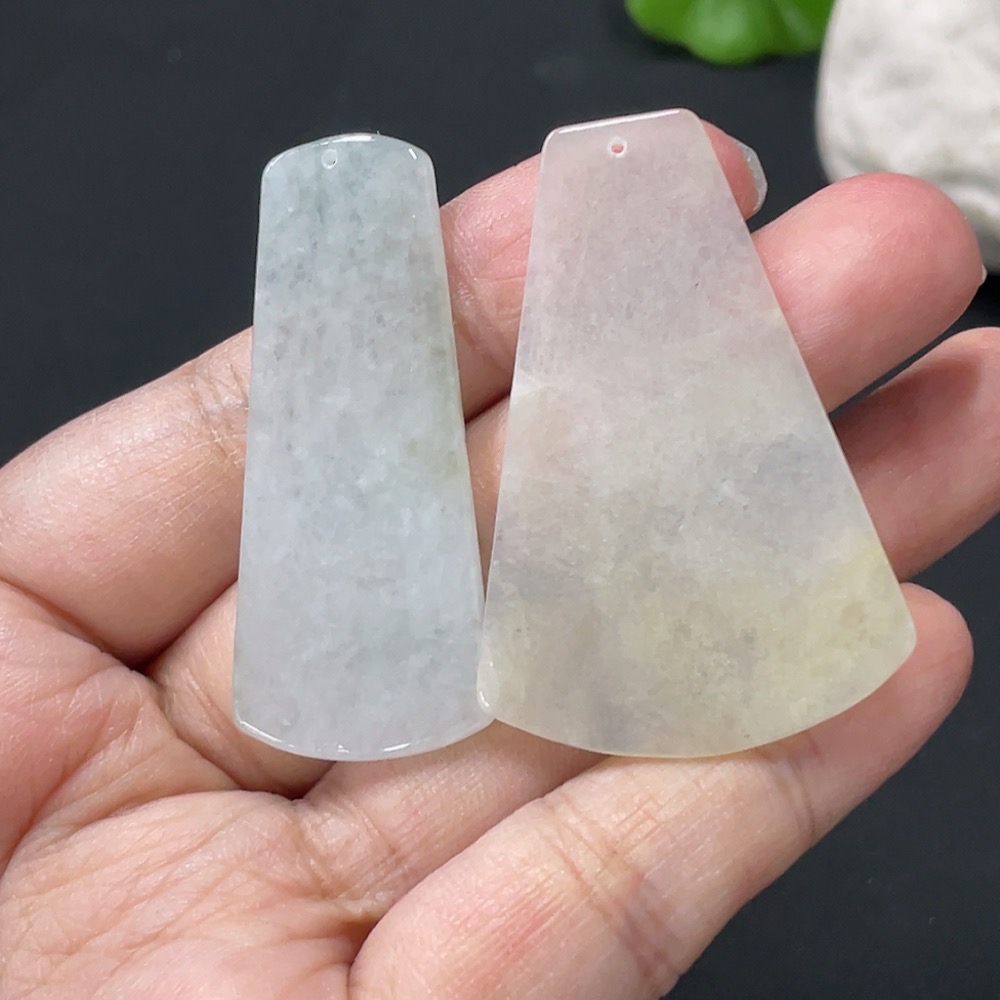 F31605687 Jadeite Plain Pendant
