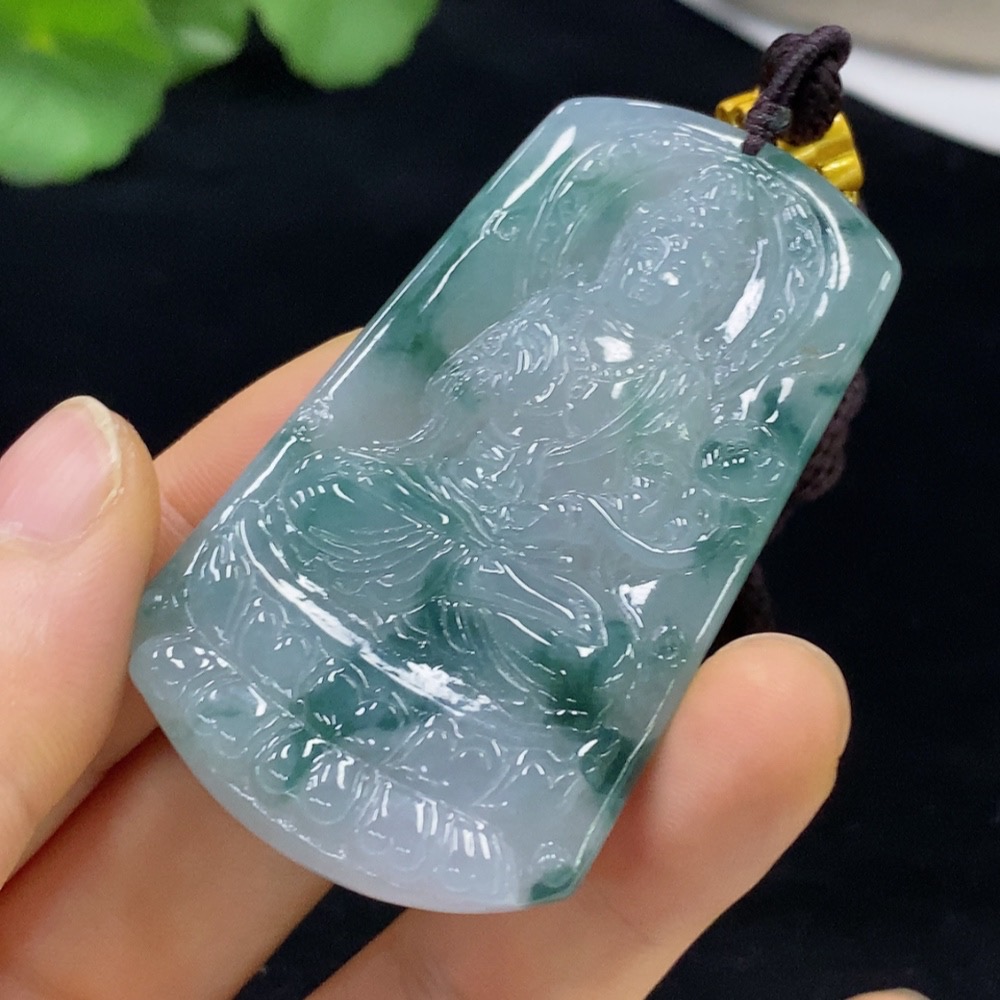 F31599838 Jadeite Guanyin Pendant Total Weight Approx. 34.94g (Including Rope Weight) Non-Gold