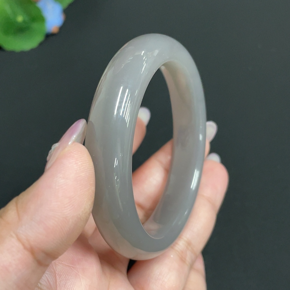 H33900793 Hetian Jade Round Bracelet Size 55 Total Weight Approx. 57.1g