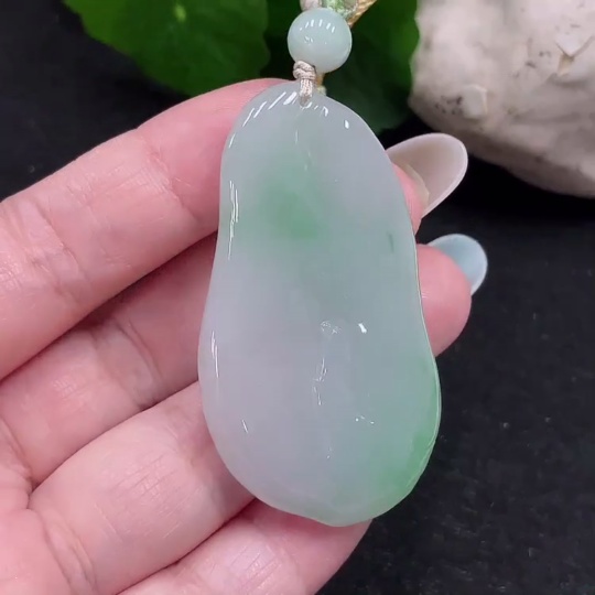 F33899632 Jadeite Enlightenment Pendant