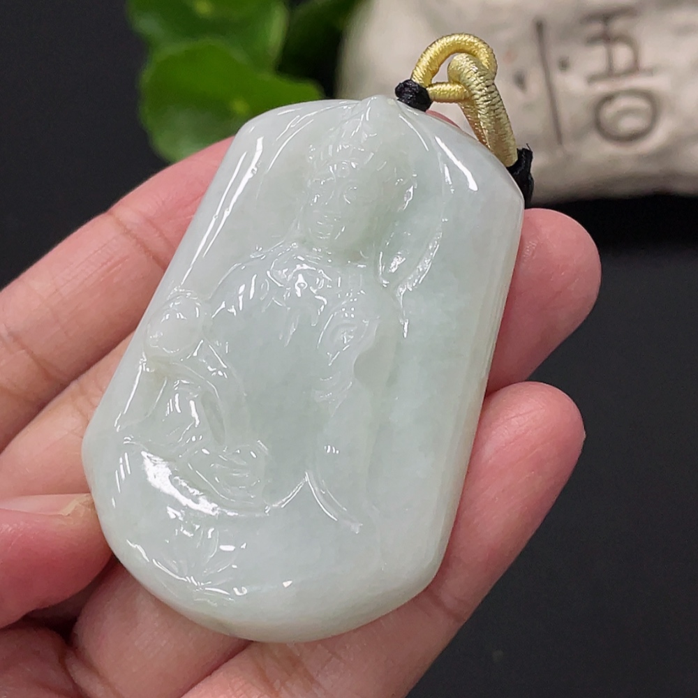 F35171521 Jadeite Guanyin Pendant, Total Weight Approximately 47.1g