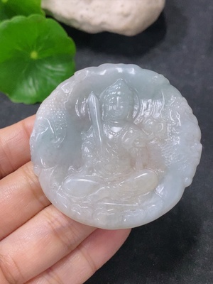 F34031292 翡翠挂件虚空藏 货品总约重23.67g