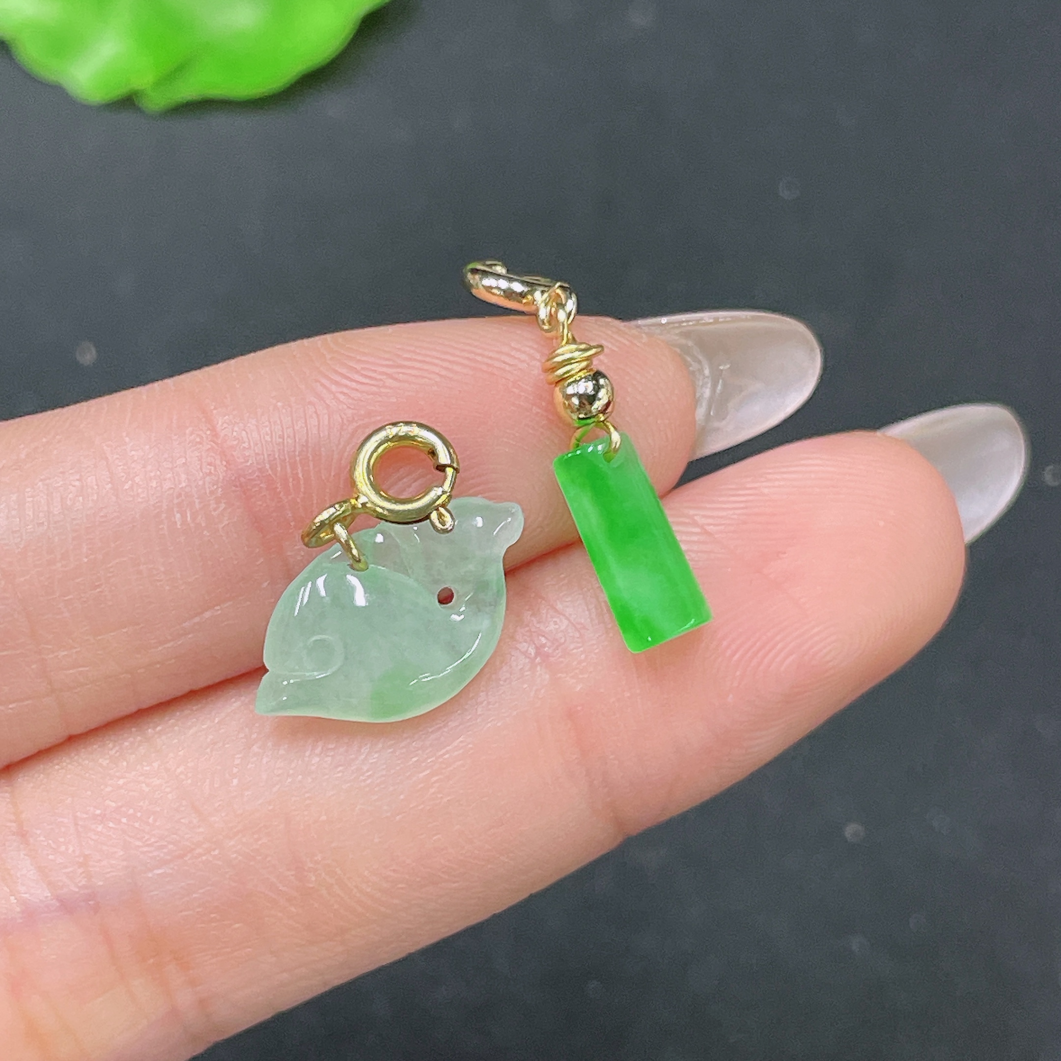 F35105347 Jadeite Inlaid Pendant Non-Gold