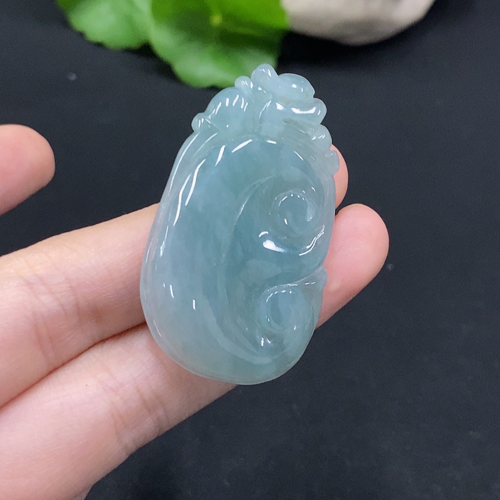 F33927314 Jadeite Ruyi Pendant Total Weight Approx. 13.83g