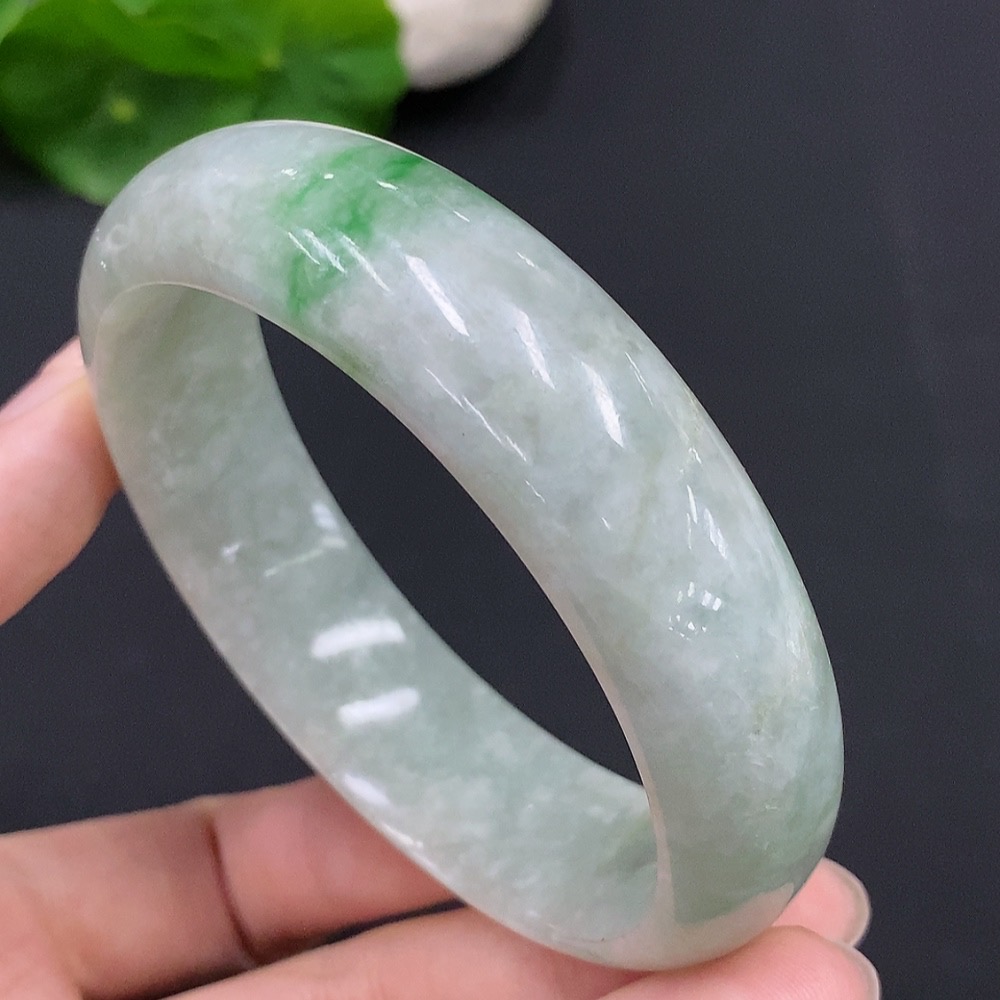 F29336139 Jadeite Round Bangle Total Weight Approx. 74.7g Size 60.2