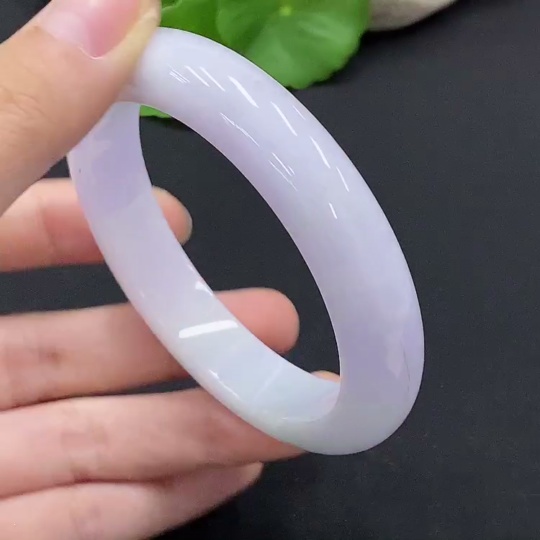 F33833460 Jadeite Round Bracelet, Size 55.4, Total Weight Approx. 59.88g