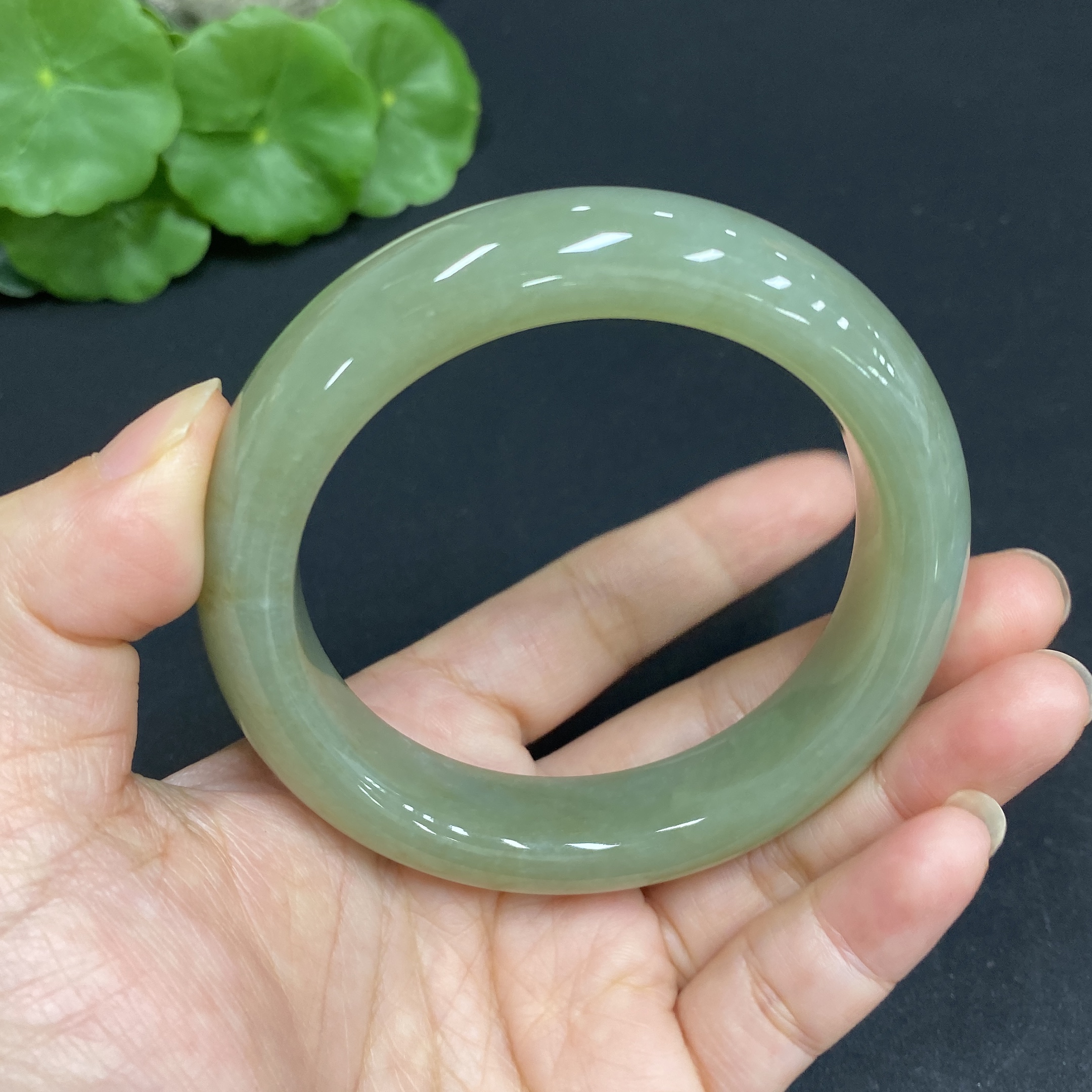 H34036049 Hetian Jade Round Bracelet Size 57 Total Weight Approx. 71.8g