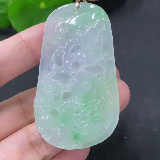 F33849178 Jadeite Pendant Abundance Year after Year 18k Total Weight Approx. 15.7g