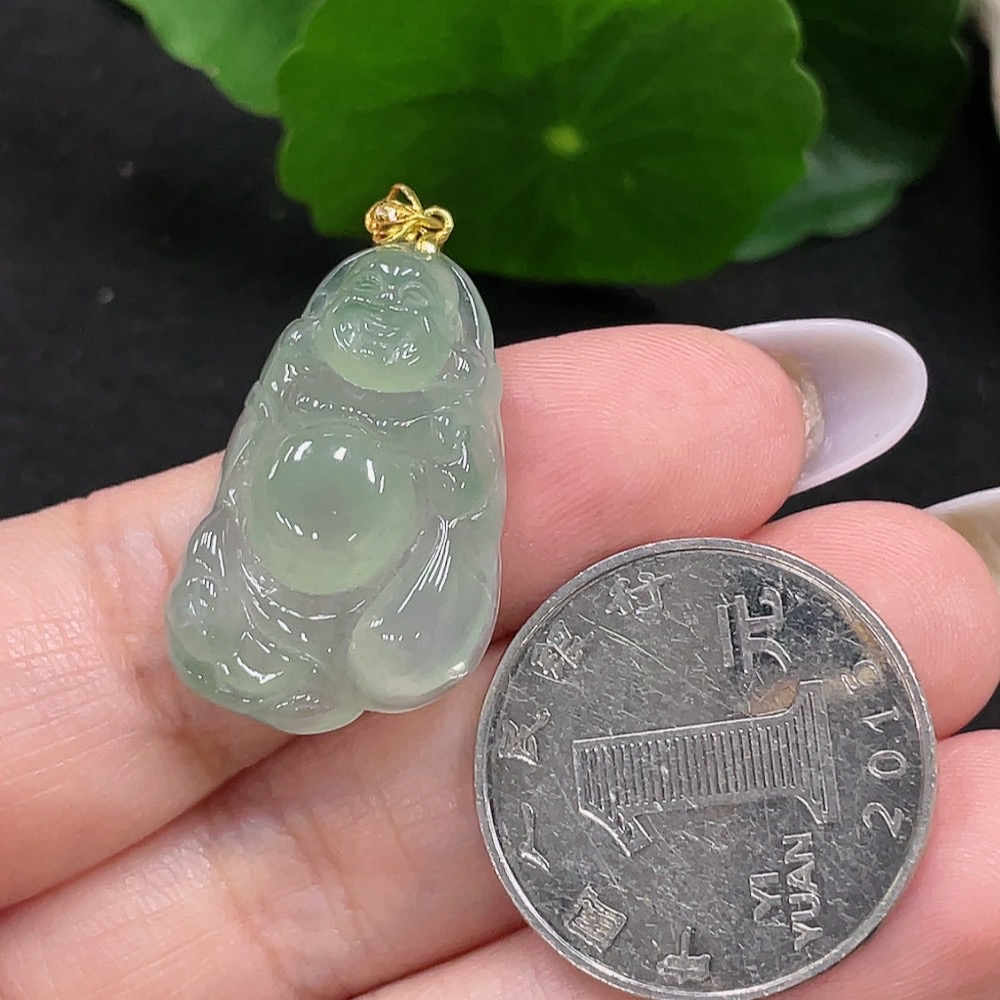 F33916524 Jadeite Maitreya Pendant with 18K Gold, Total Weight Approx. 5.2g
