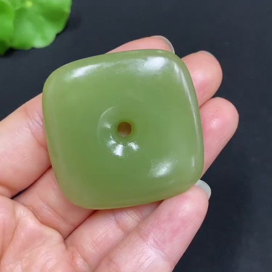 H31602500 Hetian Jade Pendant Square Buckle Total Weight Approx.25.1g