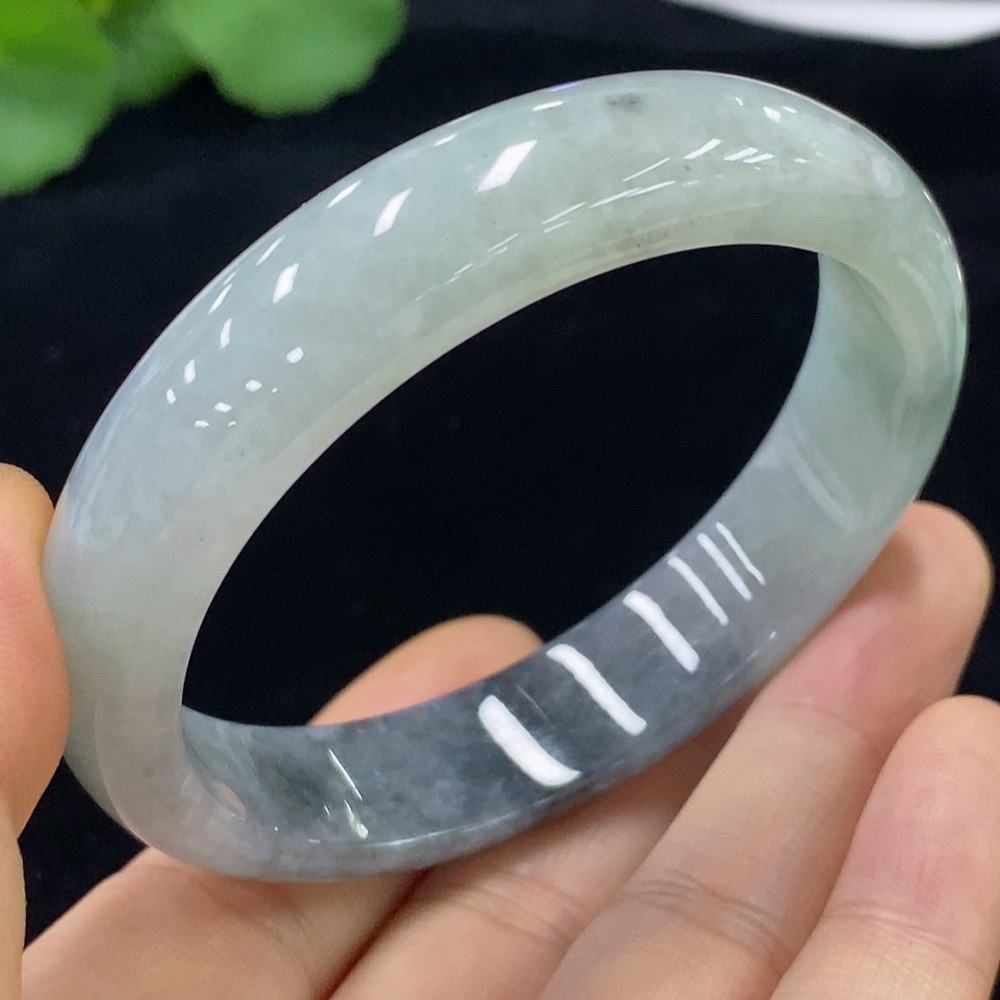 F32790083 Jadeite Round Bangle Size 55.5mm Total Weight Approx. 50.26g