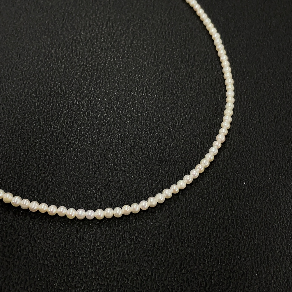 C25929911 Pearl bead strand, non-gold setting, total weight approx. 6.04g, size approx. 3.3mm