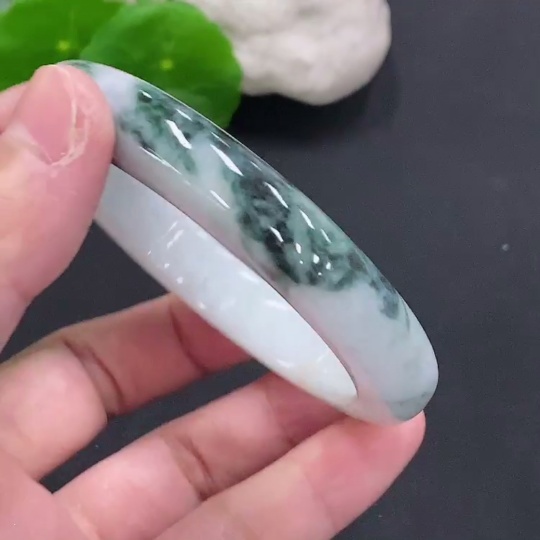 F33882947 Jadeite Round Bangle Size 55 Total Weight Approx. 56.2g (With Colored Polishing Powder) (Containing Other Mineral Components)