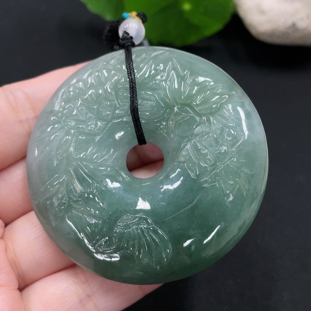 F31643404 Jadeite Pendant Total Weight Approx. 64g (Including Rope Weight) (With Non-Grade A Beads)