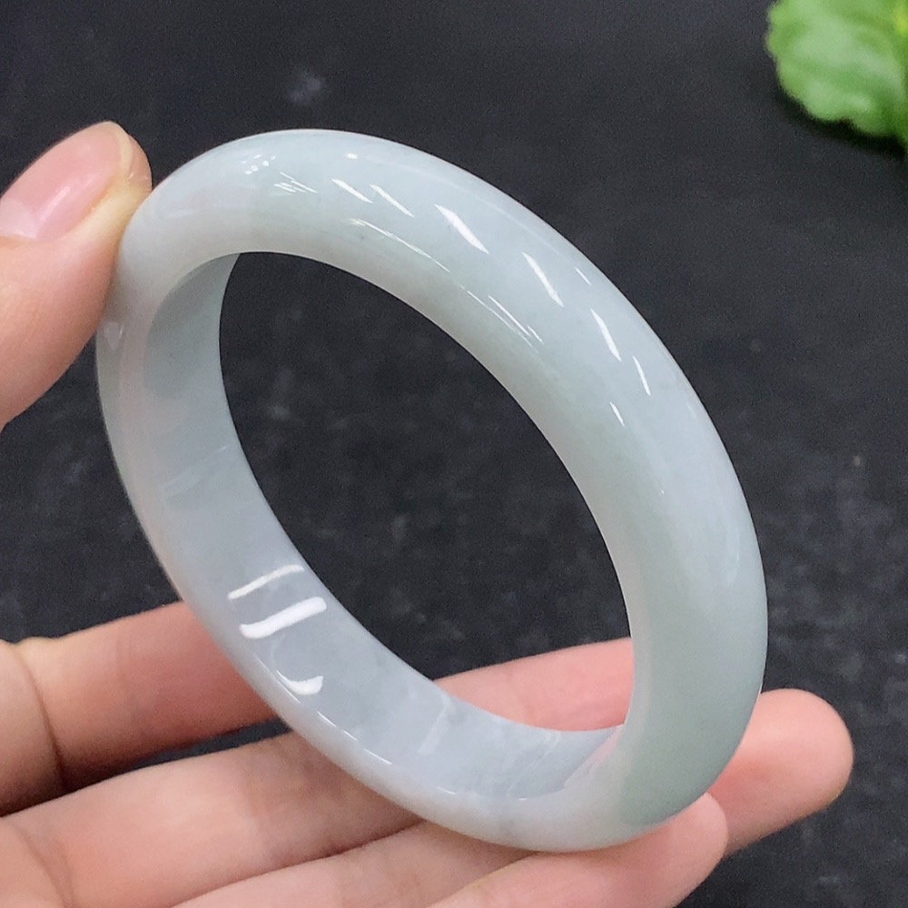 F34056483 Jadeite Round Bangle Size 55.4 Total Weight Approx. 55.36g