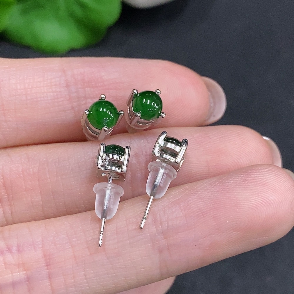 F34035130 Jadeite Cabochon Stud Earrings Sell as a Lot Non-Gold Setting