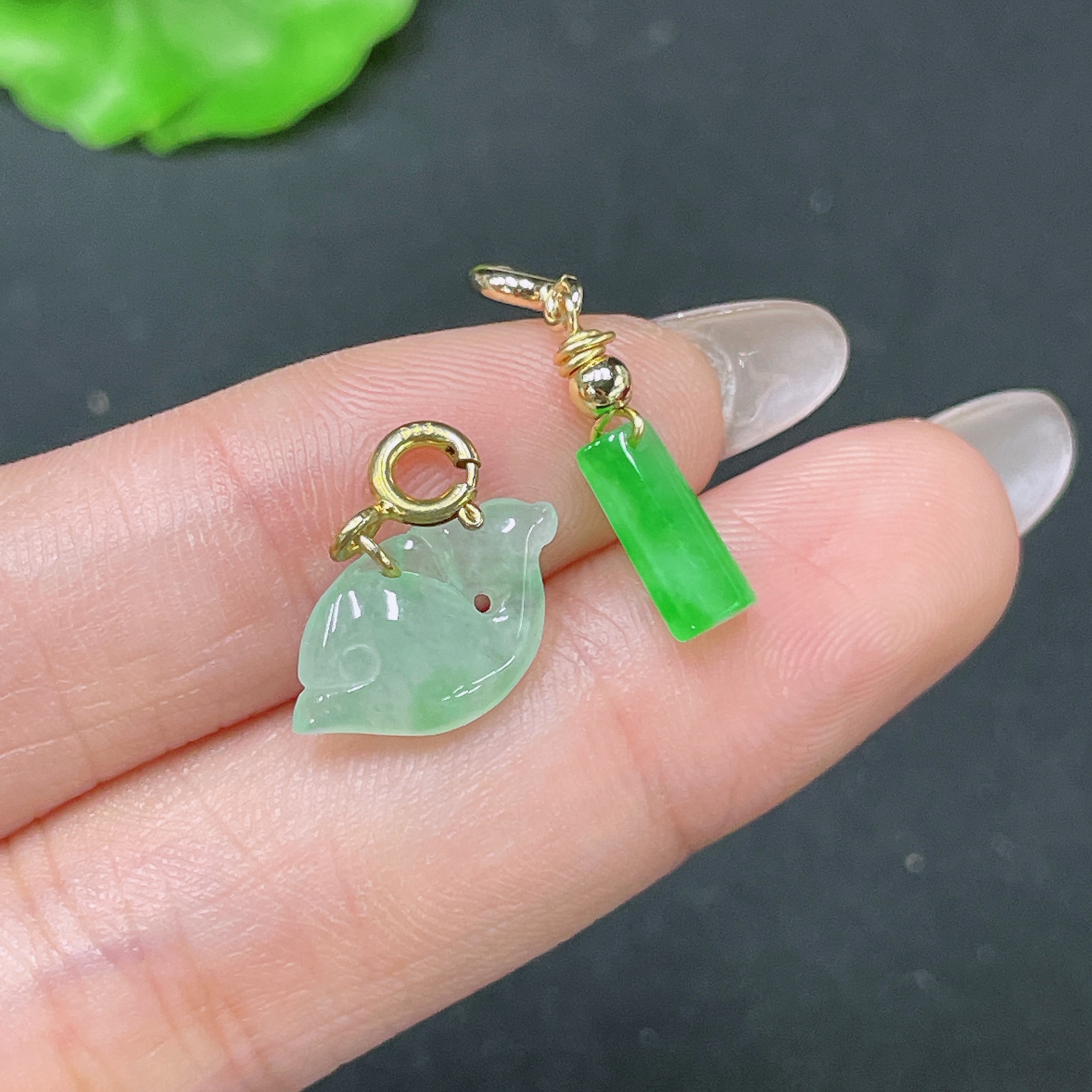 F35105347 Jadeite Inlaid Pendant Non-Gold